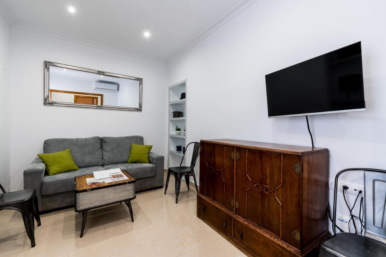 Holi-Rent Salado Apartamento Sevilha Exterior foto