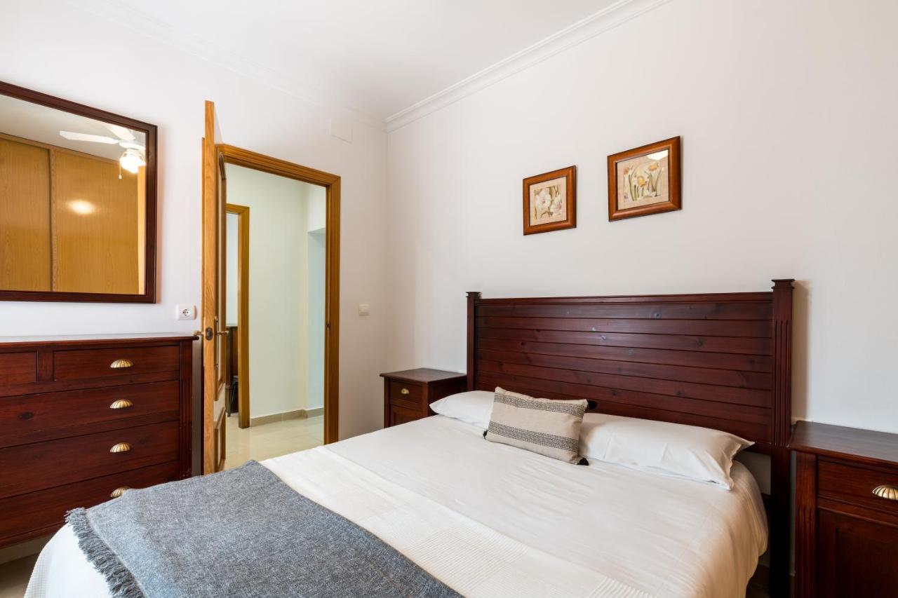 Holi-Rent Salado Apartamento Sevilha Exterior foto