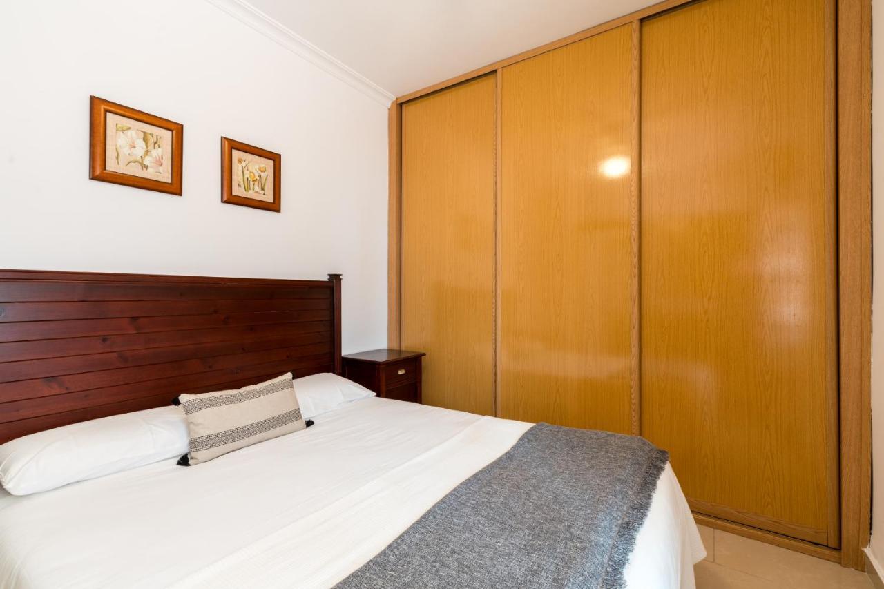 Holi-Rent Salado Apartamento Sevilha Exterior foto